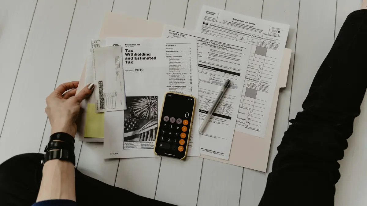 Como atravessar a baixa temporada sem aperto financeiro